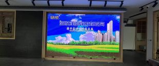 觸控延遲0.01秒 vs 0.1秒：差10倍的價(jià)格背后，會(huì)議平板觸控技術(shù)的水有多深？”